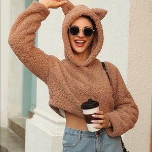 Cropped teddy sweater